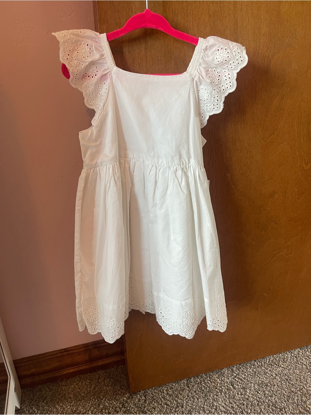 GAP White Eyelet Flutter-Sleeve Dress
